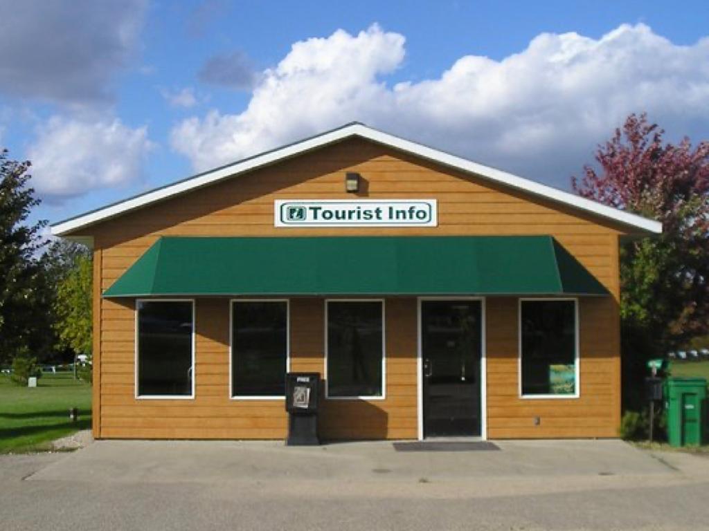 CENTURY 21 Atwood