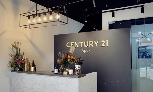 CENTURY 21 Apex