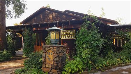 CENTURY 21 Sierra Properties