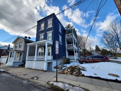 CENTURY 21 1st Choice Realty