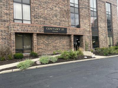CENTURY 21 Circle