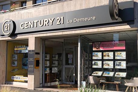 CENTURY 21 La Demeure