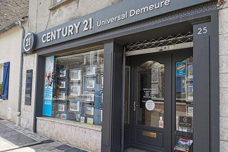 CENTURY 21 Universal Demeure