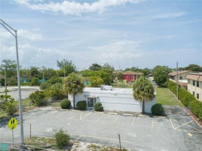 1744 Lake Worth Rd, Lake Worth Beach, Florida 33460