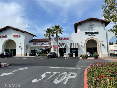 W Whittier Boulevard, La Habra, California 90631