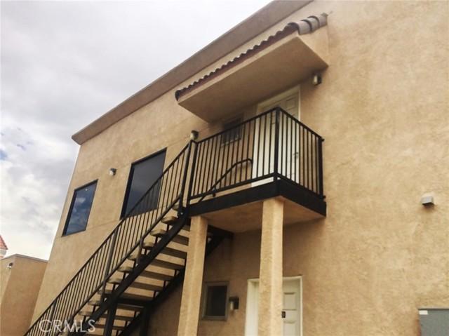 Siskiyou Road, Apple Valley, California 92307