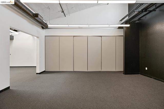 Embarcadero, Suite 100, Oakland, Калифорния 94606, Соединенные Штаты