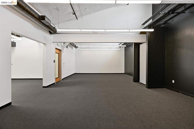 Embarcadero, Suite 100, Oakland, Калифорния 94606, Соединенные Штаты