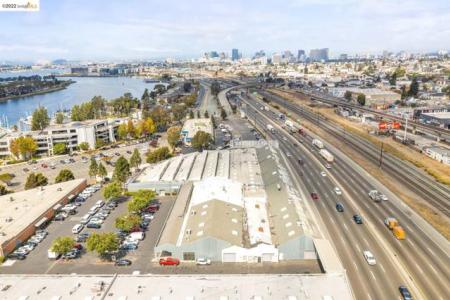 Embarcadero, Suite 106, Oakland, 加利福尼亚州 94606, 美国