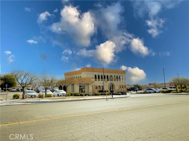 Kamana Road, Apple Valley, California 92307