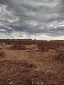 Sunny slope Road, Landers, 加利福尼亚州 92285, 美国