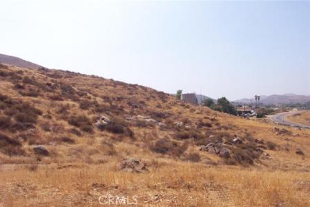 Ellis Avenue, Perris, California 92570, Estados Unidos