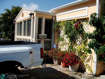9324 Abbott Ave, Surfside, Florida 33154, USA