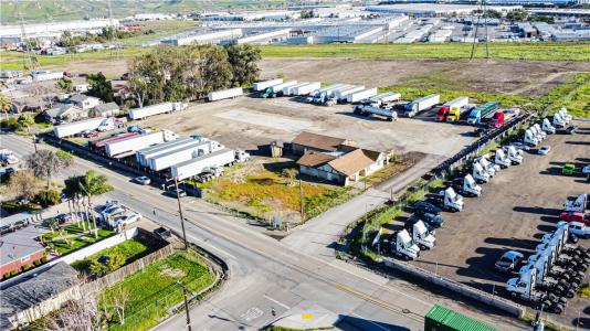 Lilac Avenue, Bloomington, California 92316
