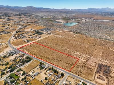 Vac/Ave S/87th Ste, Littlerock, Kalifornia 93543, USA