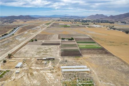 Olive Avenue, Winchester, Californie 92596, États-Unis