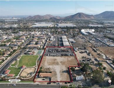Marygold Avenue, Bloomington, California 92316, Estados Unidos