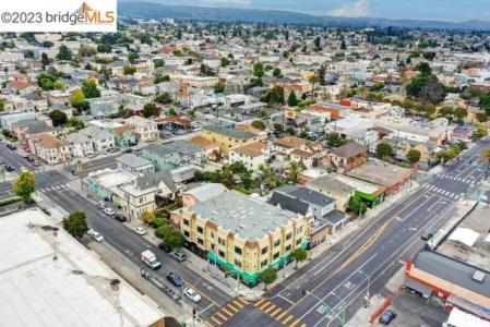 E 12th Street, Oakland, Kaliforniya 94606, Amerika Birleşik Devletleri