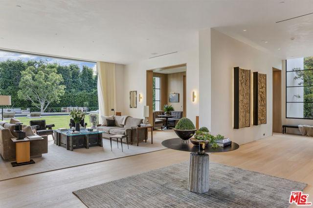 Highwood Street, Los Angeles, California 90049