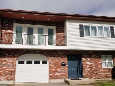 68 Memorial Boulevard A, Newport, RI 02840, USA