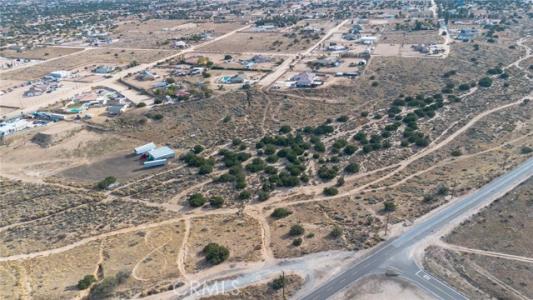 Mariposa, Oak Hills, California 92344