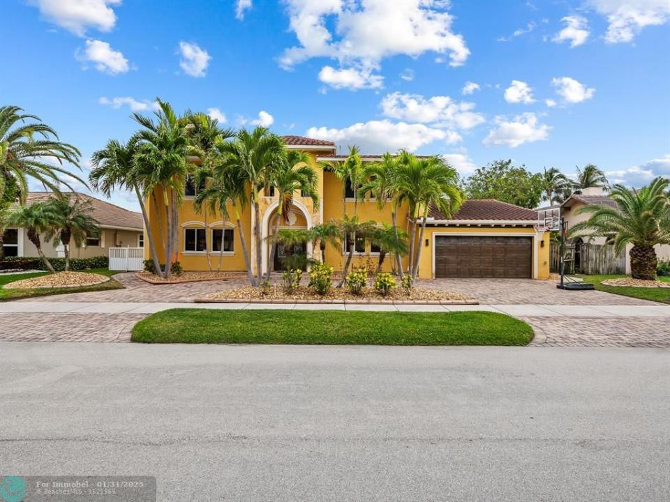 1512 SE 12th St, Deerfield Beach, Florida 33441