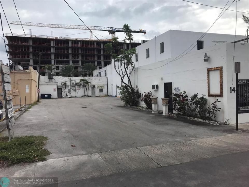13 N Federal Hwy, Dania Beach, Florida 33004, HOA KỲ
