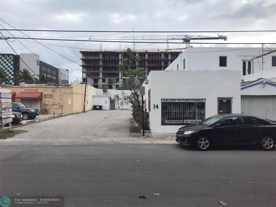 13 N Federal Hwy, Dania Beach, Florida 33004, HOA KỲ