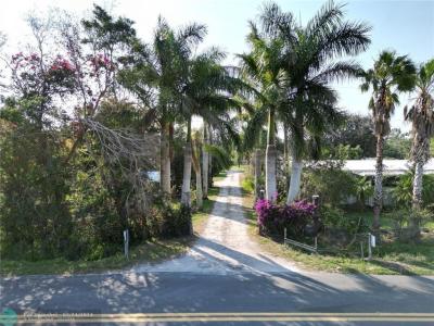 3321 se 38th Ave, Okeechobee, Florida 34974
