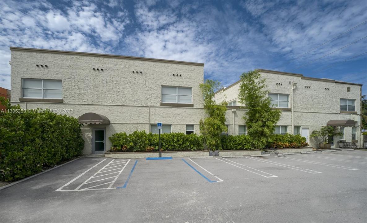 804 NW 21st Ter, Miami, Florida 33127, Stati Uniti
