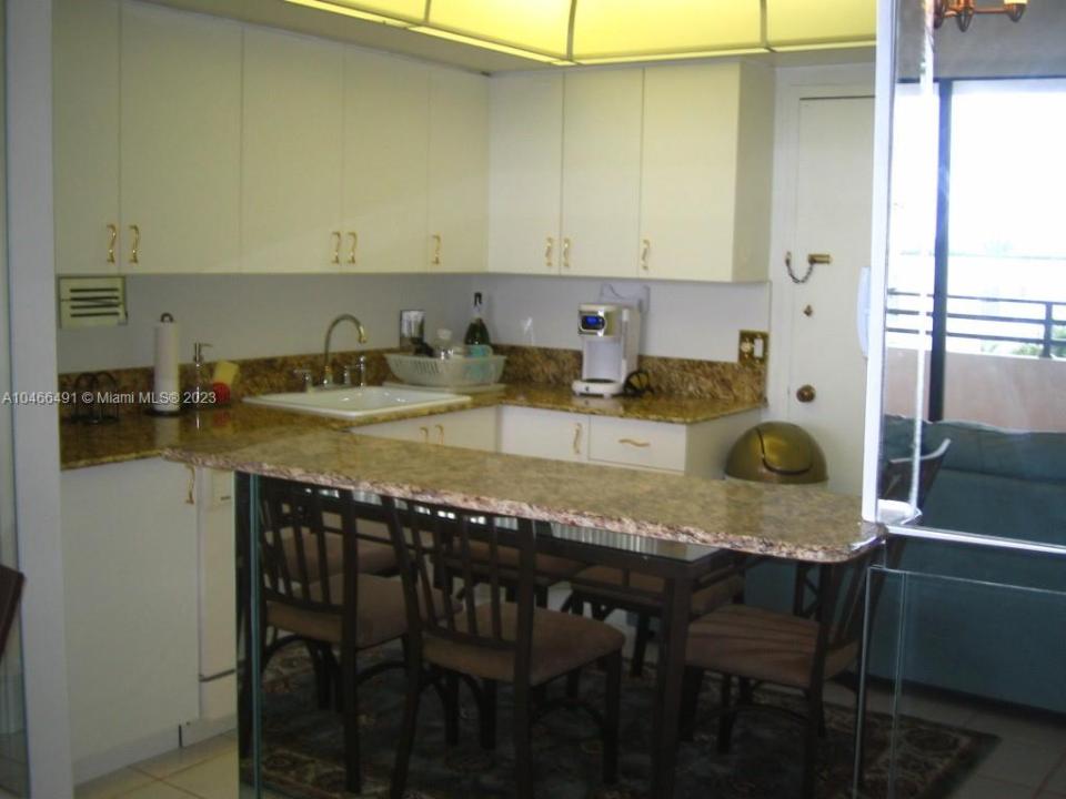 3505 S OCEAN DR 421, Hollywood, 佛罗里达州 33019, 美国