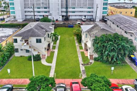 1910 and 1920 Biarritz Dr, Miami Beach, Florida 33141, USA