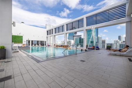 151 SE 1st St 809, Miami, Florida 33131, USA