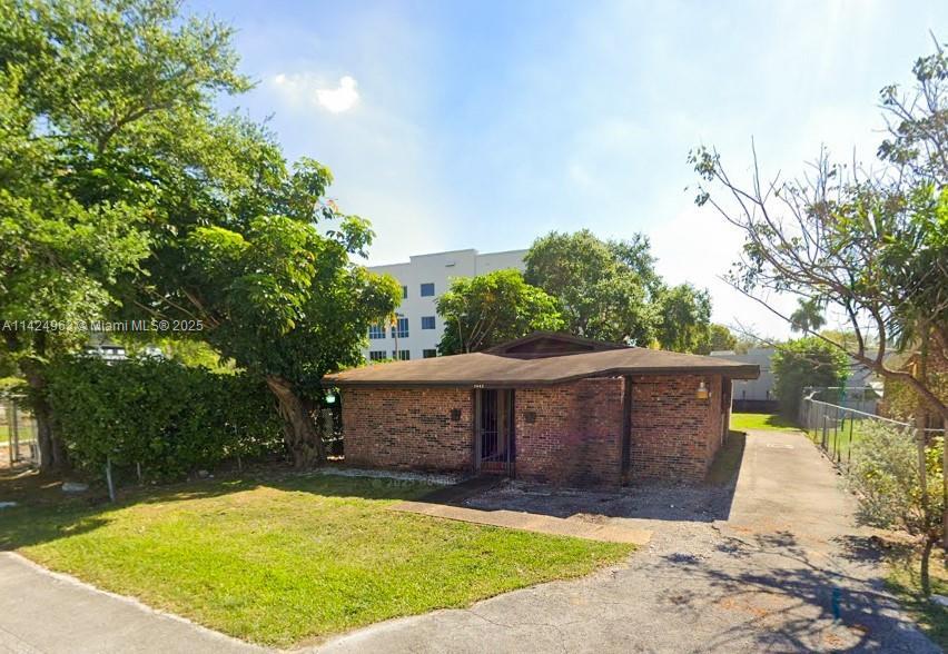 9443 Old Dixie Hwy, Miami, Florida 33156, USA