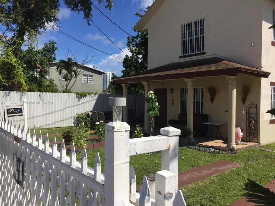 160 NW 27th St, Miami, 플로리다 33127, 미국