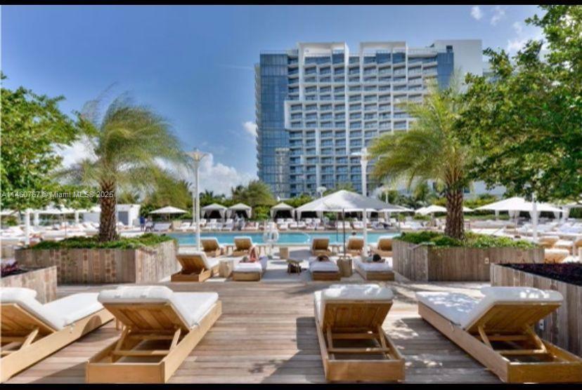 2301 Collins Ave 1121, Miami Beach, Florida 33139, USA