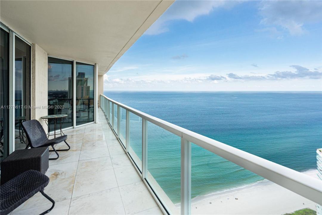 16699 Collins Ave 4108, Sunny Isles Beach, Florida 33160, USA