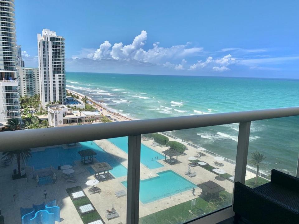 1830 S Ocean Dr 1610, Hallandale Beach, Floride 33009, États-Unis