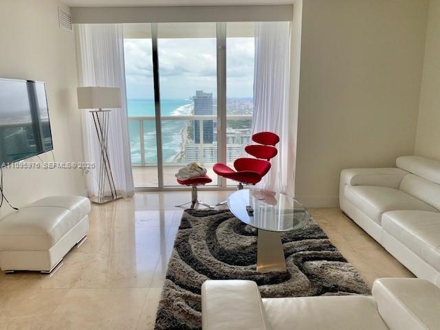 1830 S Ocean Dr 4904, Hallandale Beach, Floride 33009, États-Unis