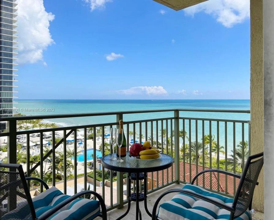 2080 S Ocean Dr 806, Hallandale Beach, Florida 33009, Stati Uniti