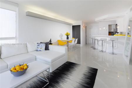 6917 Collins Ave 820, Miami Beach, Florida 33140, USA