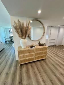 1121 Crandon Blvd E1001, Key Biscayne, Florida 33149, USA
