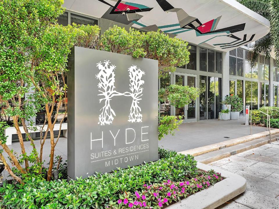 121 NE 34th St 2614, Miami, Florida 33137