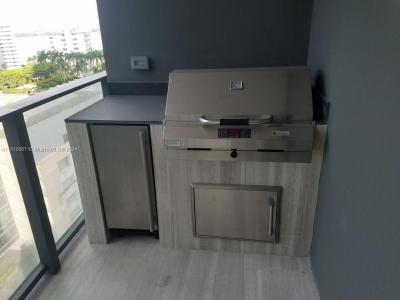 1451 Brickell Ave 1206, Miami, Florida 33131, USA