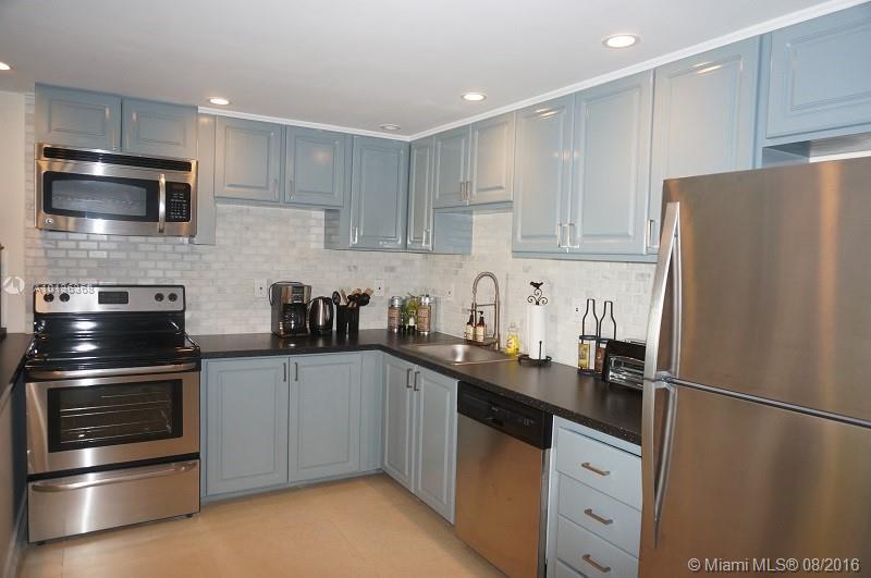 19370 COLLINS AV SEASONAL 923, Sunny Isles Beach, פלורידה 33160, ארצות הברית של אמריקה