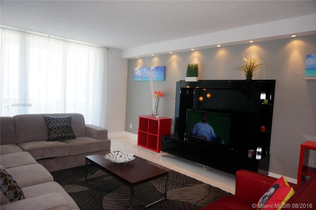 19370 COLLINS AV SEASONAL 1417, Sunny Isles Beach, Floride 33160, États-Unis