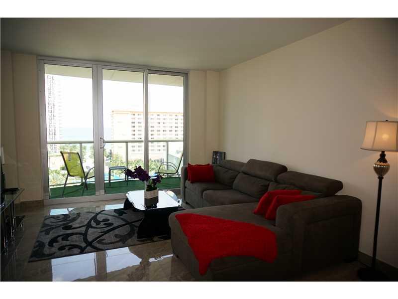 19370 COLLINS AV SEASONAL 1007, Sunny Isles Beach, Floride 33160, États-Unis