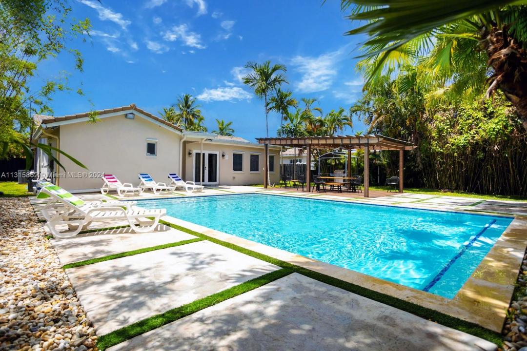 1307 Rodman St, Hollywood, Floride 33019, États-Unis
