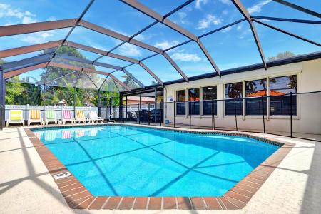 947 Washington St, Hollywood, Florida 33019, USA
