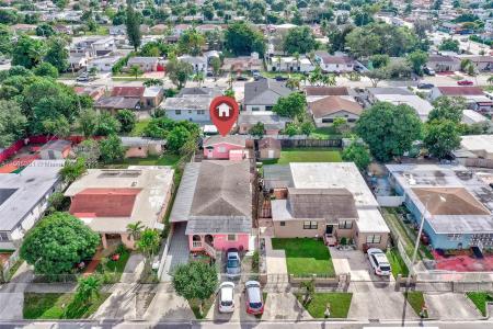 854 E 24th St, Hialeah, Florida 33013, USA